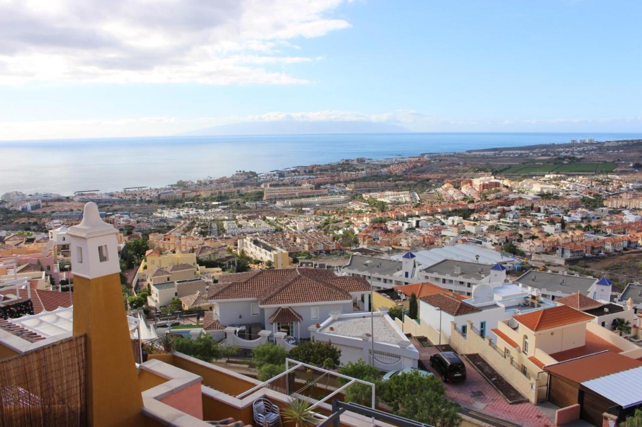 Holiday Home With A Serene Ocean And Mountain View Costa Adeje  Exterior foto